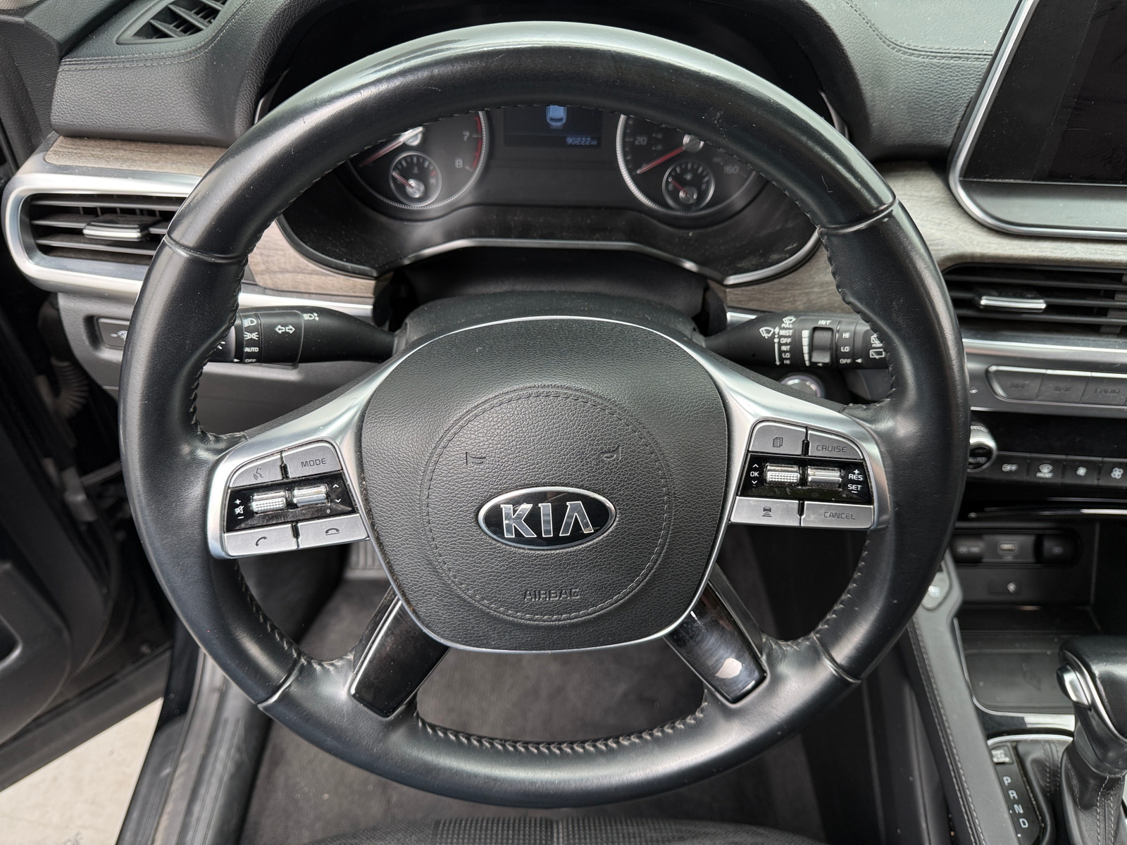 Thumbnail: 2020 Kia Telluride - 4