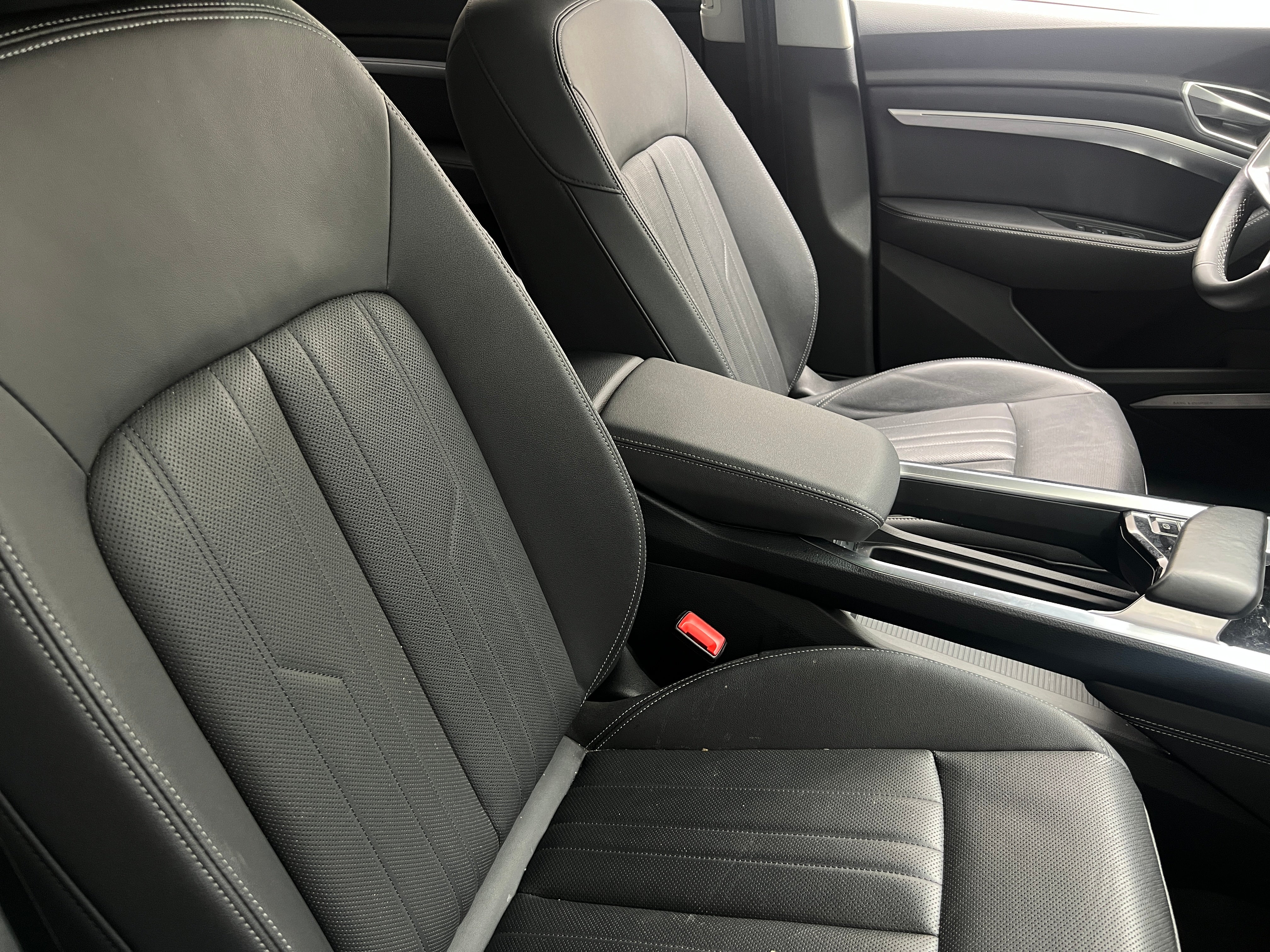 2022 Audi e-tron