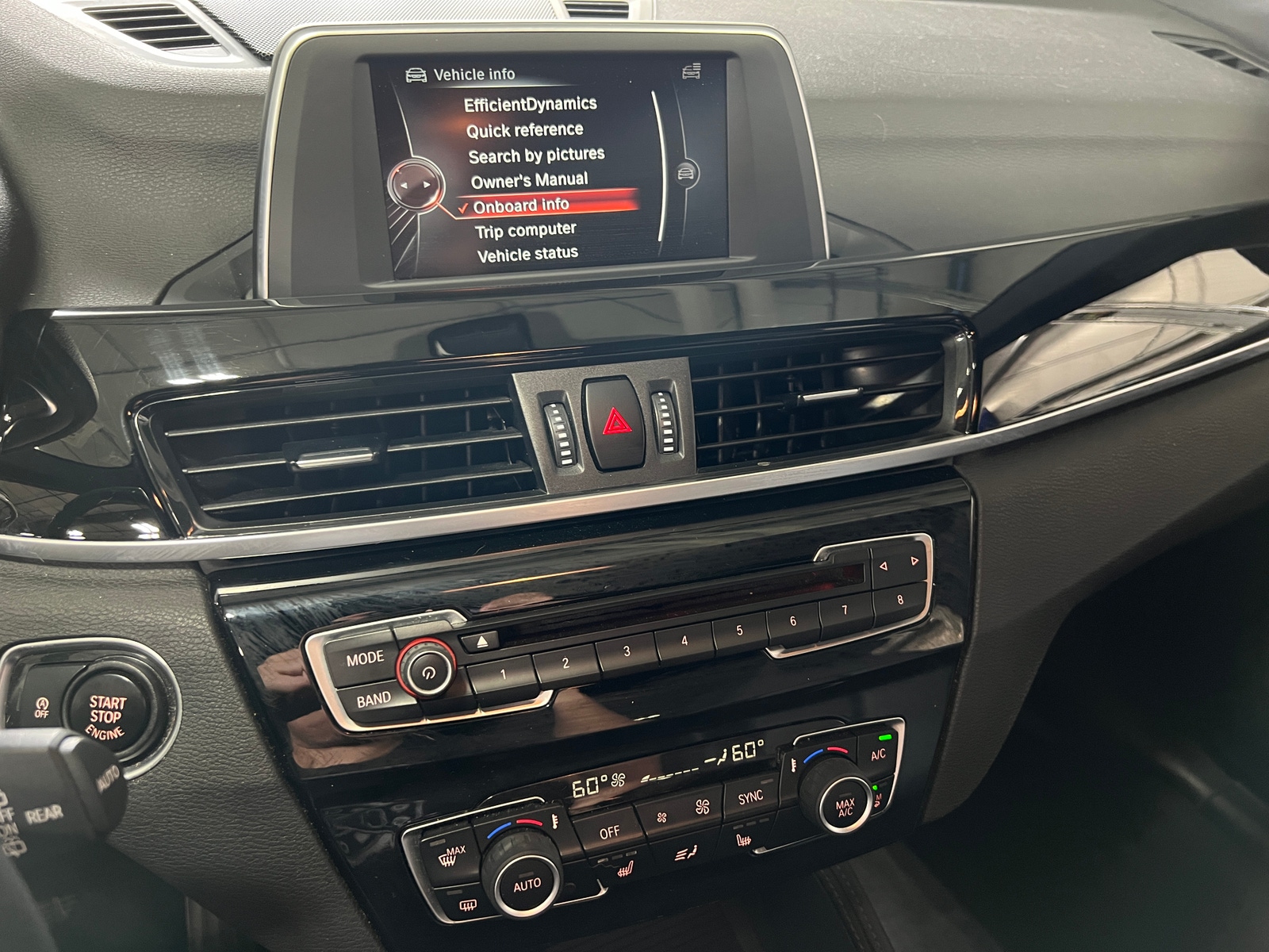 Thumbnail: 2017 BMW X1 - 3
