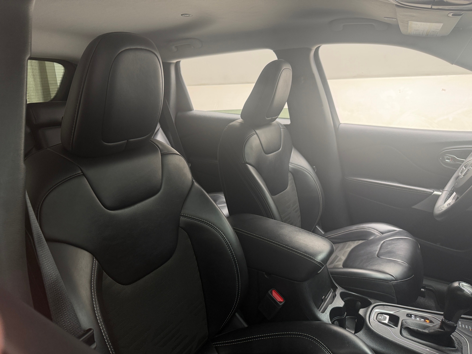 Thumbnail: 2022 Jeep Cherokee - 2
