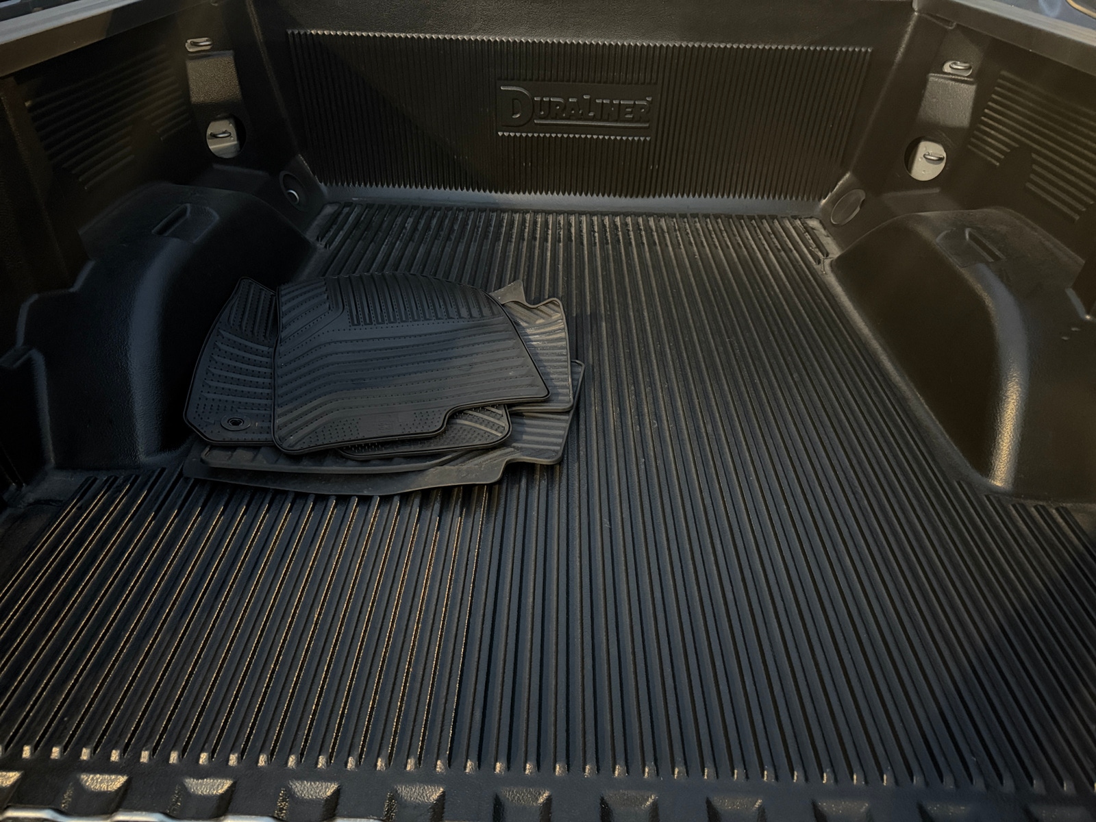 Thumbnail: 2026 Chevrolet Silverado 1500 - 7