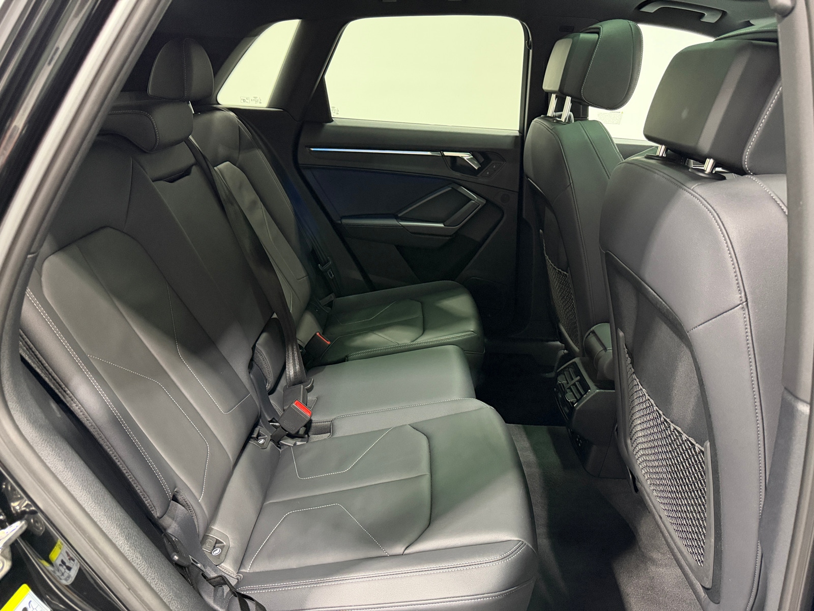 Thumbnail: 2024 Audi Q3 - 6