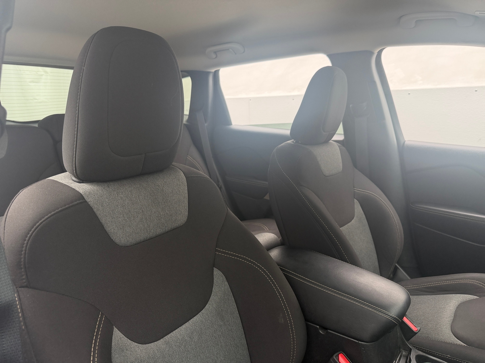 Thumbnail: 2018 Jeep Cherokee - 2