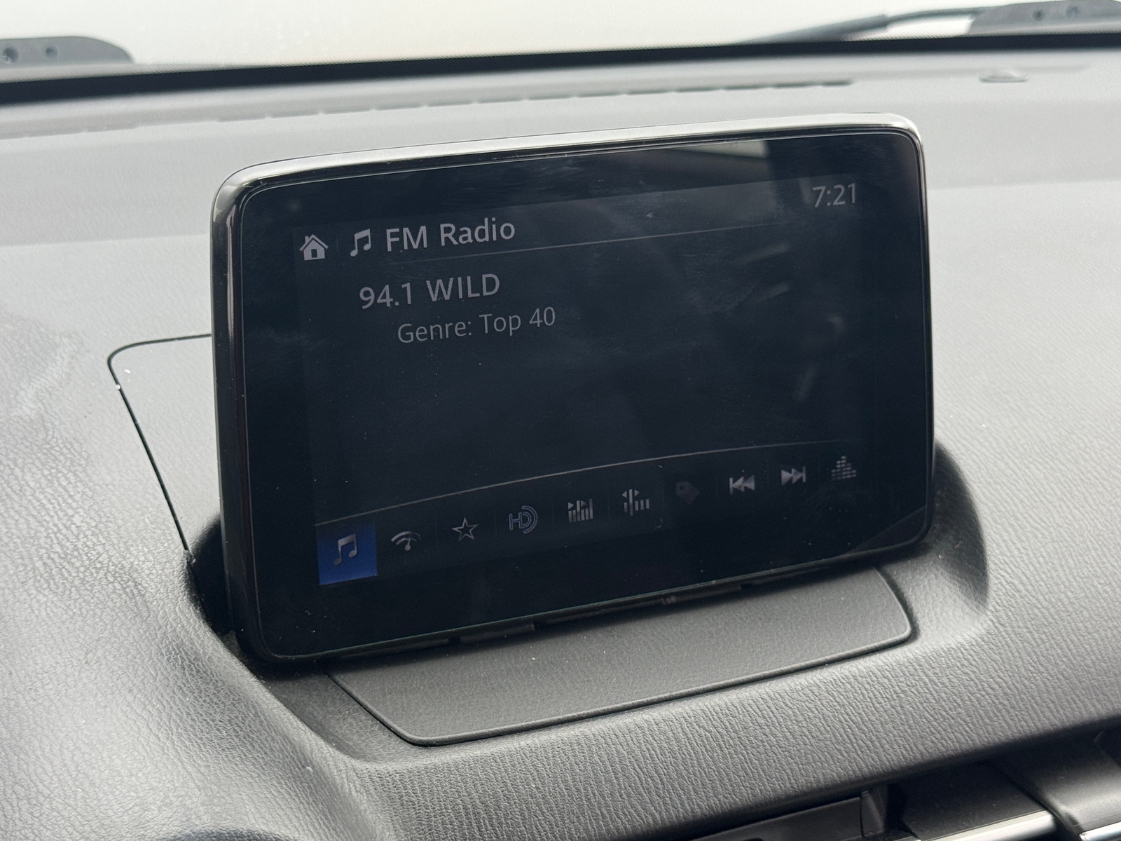 Thumbnail: 2019 Toyota Yaris - 4