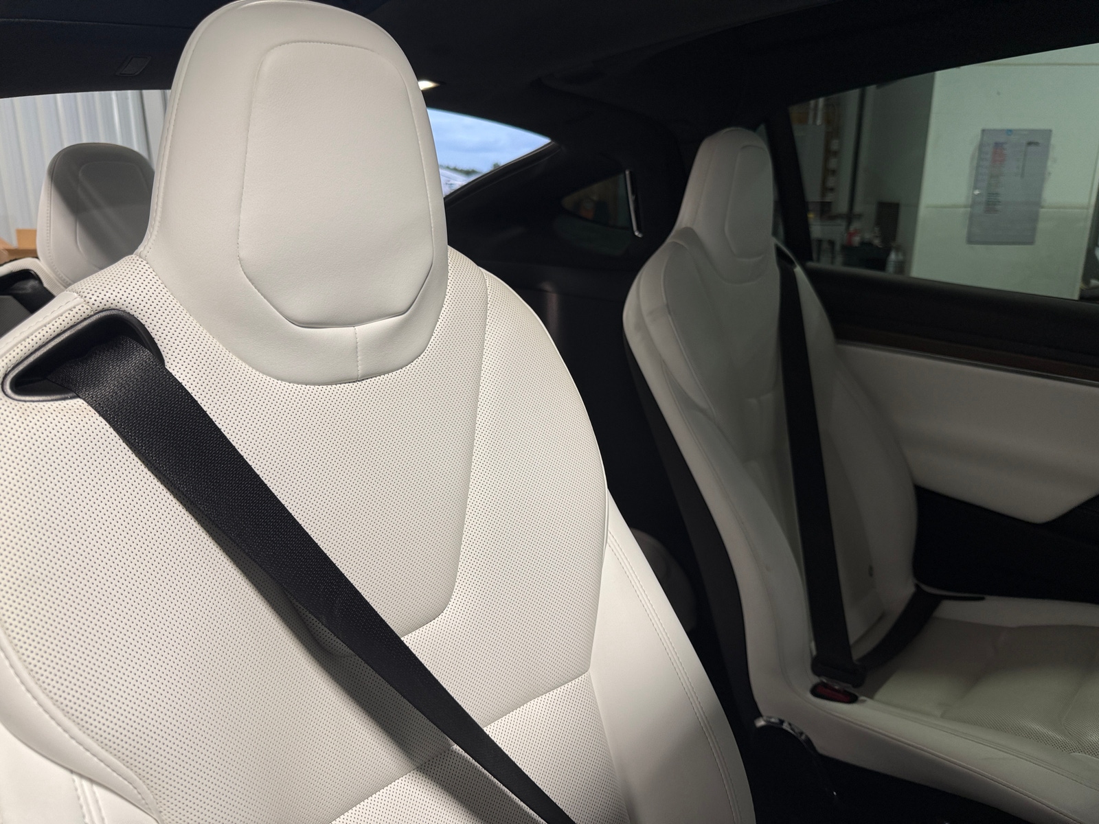 Thumbnail: 2022 Tesla Model X - 5