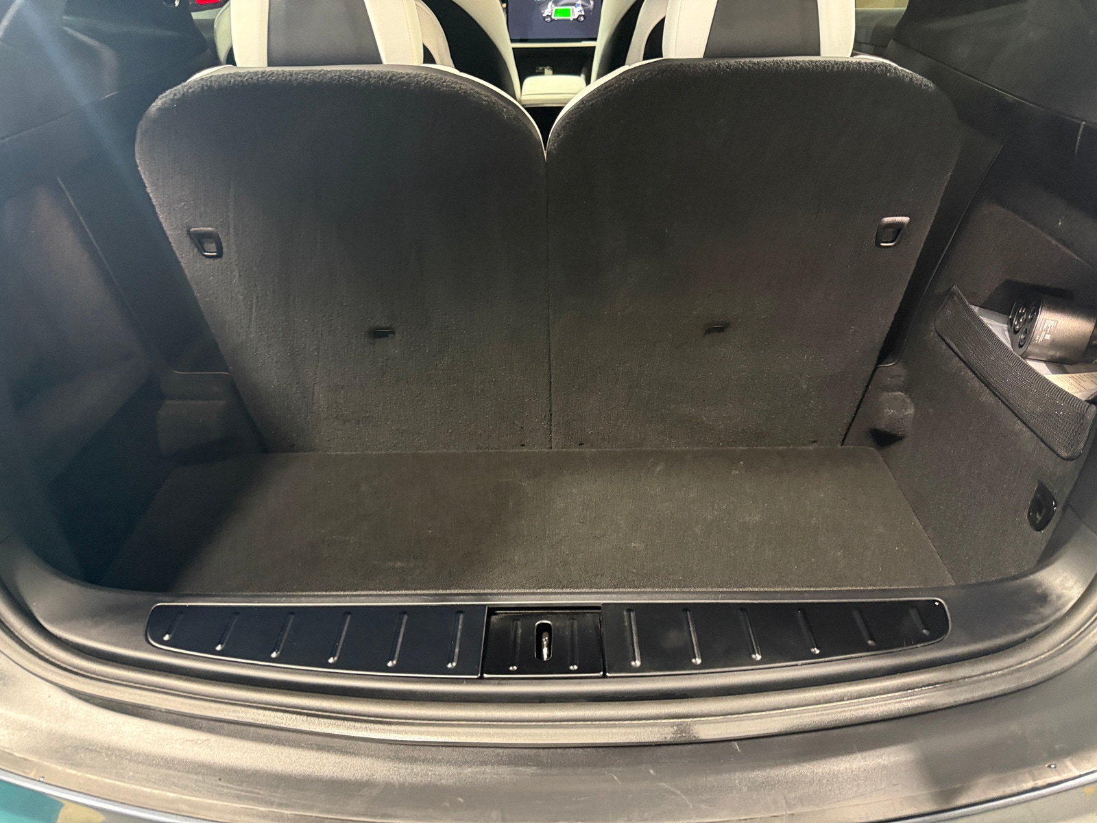 Thumbnail: 2022 Tesla Model X - 6
