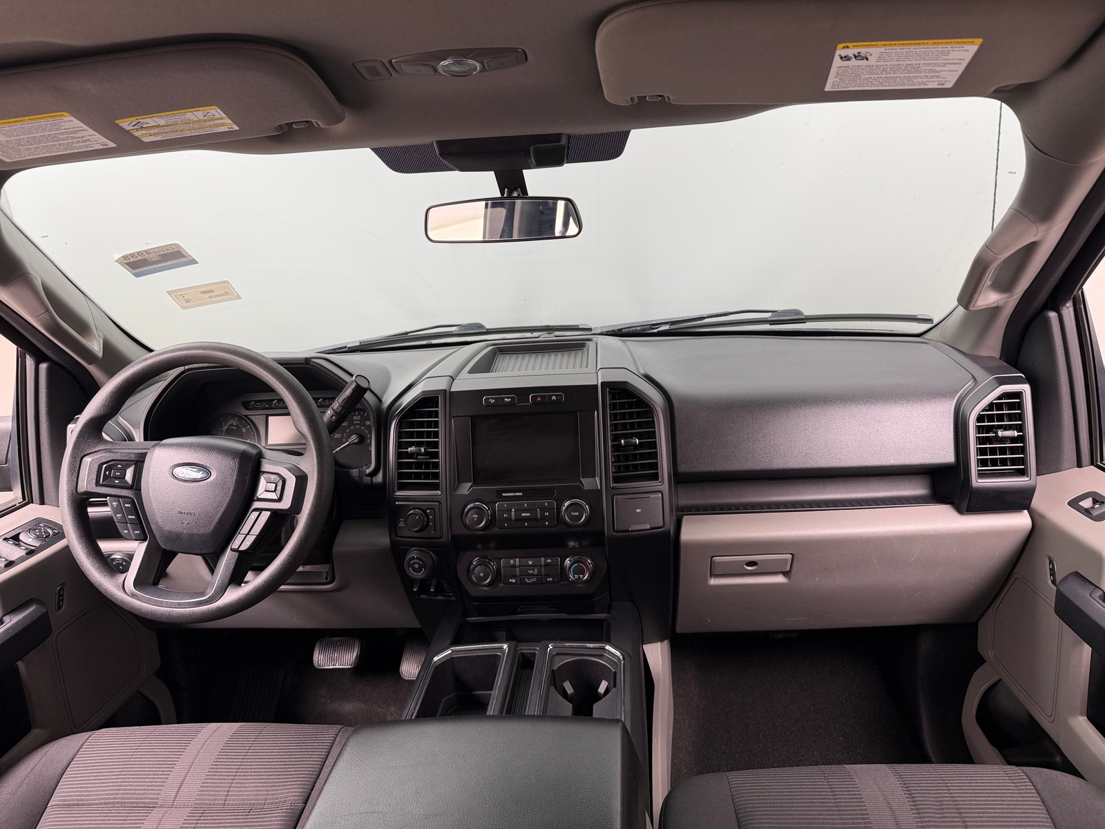 Thumbnail: 2020 Ford Econoline - 3