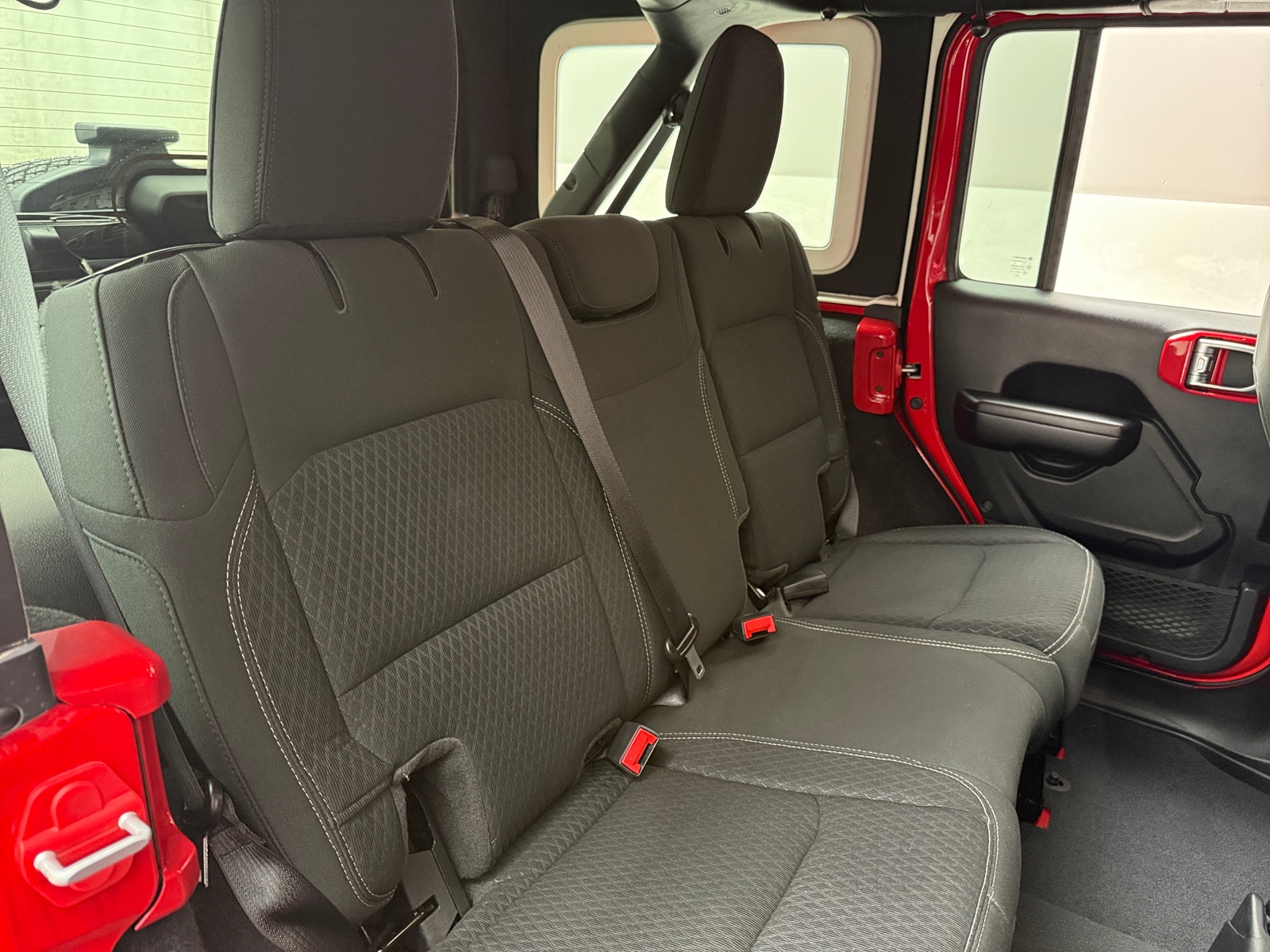 Thumbnail: 2021 Jeep Wrangler - 6