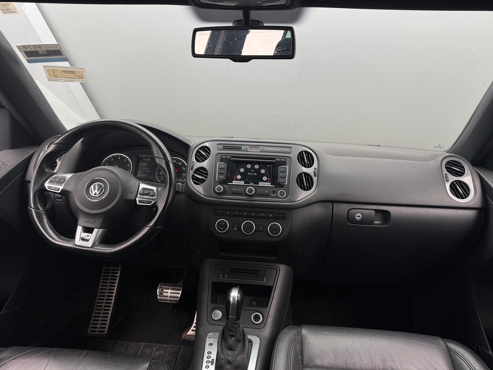 Thumbnail: 2015 Volkswagen Tiguan - 3