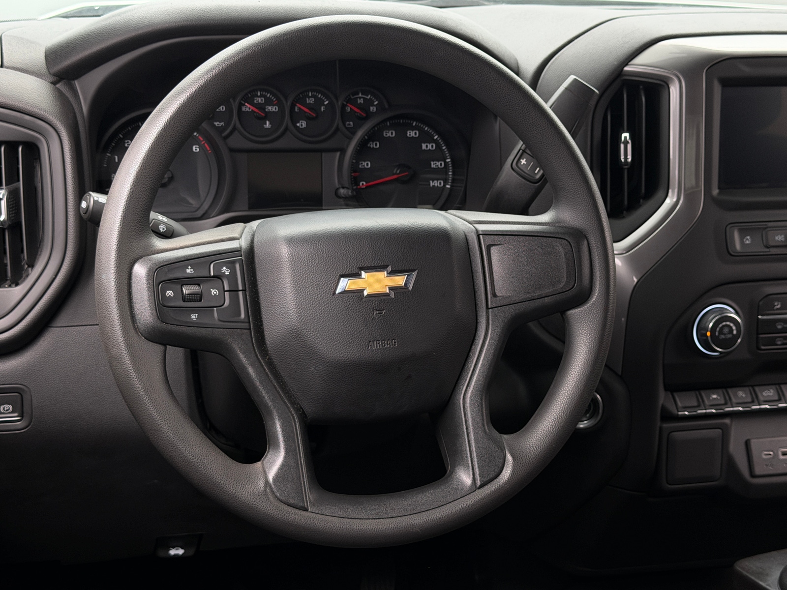 Thumbnail: 2024 Chevrolet Silverado 1500 - 5