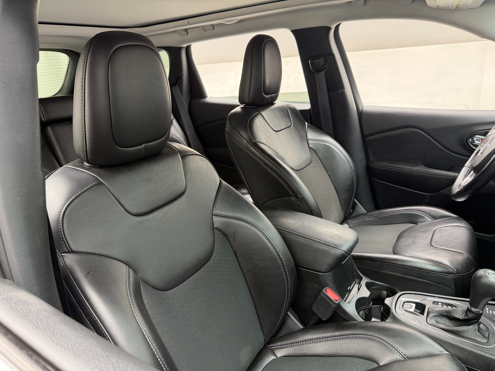 Thumbnail: 2021 Jeep Cherokee - 2