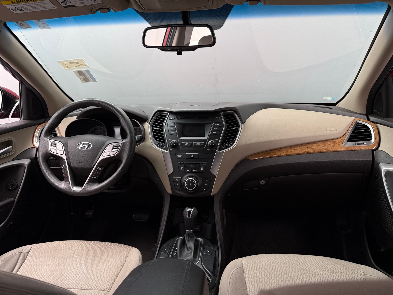 Thumbnail: 2015 Hyundai Santa Fe - 3
