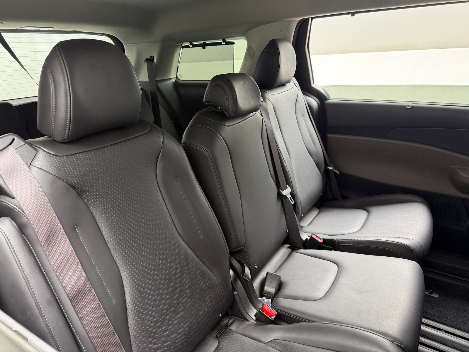 Thumbnail: 2025 Kia Carnival - 5