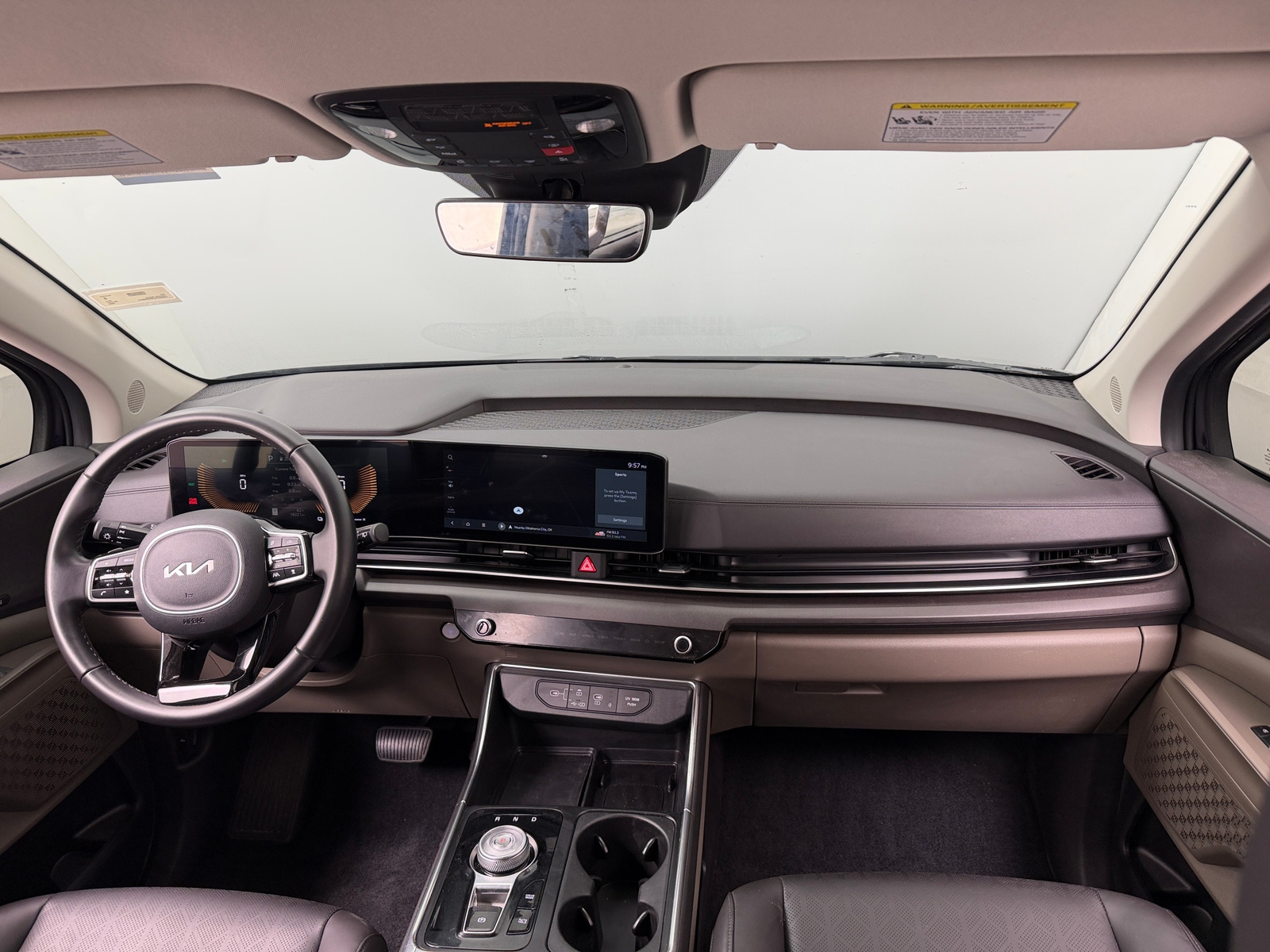 Thumbnail: 2025 Kia Carnival - 2