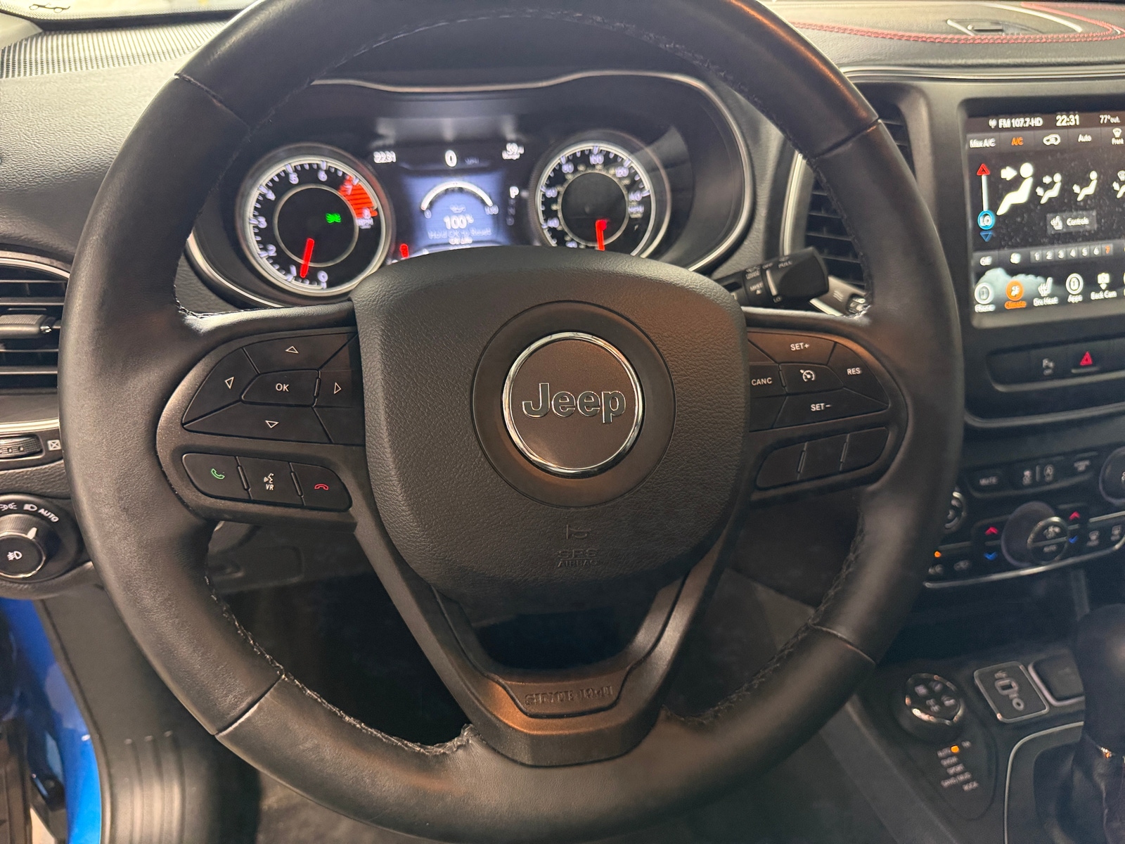 Thumbnail: 2019 Jeep Cherokee - 5