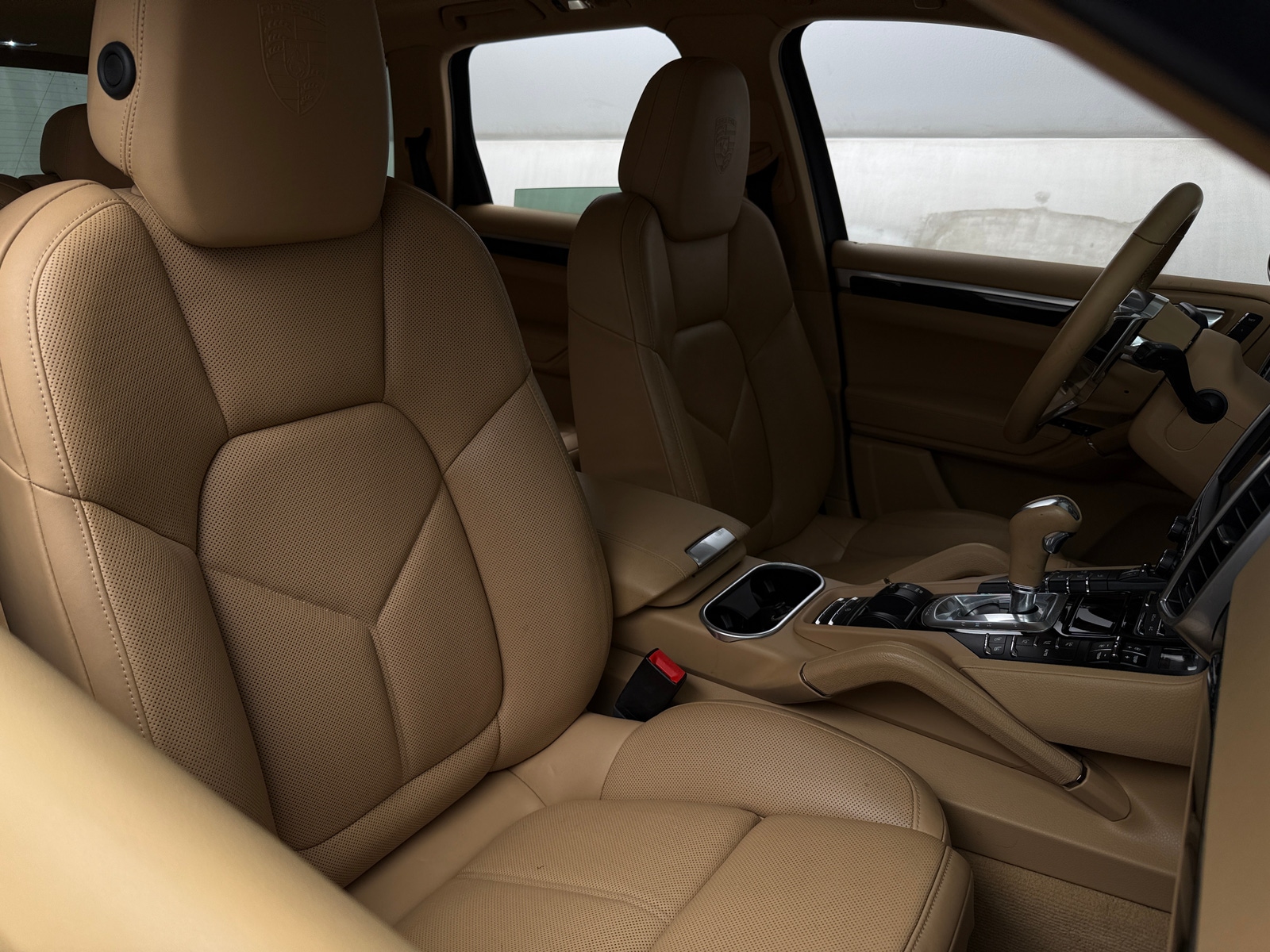 Thumbnail: 2015 Porsche Cayenne - 2