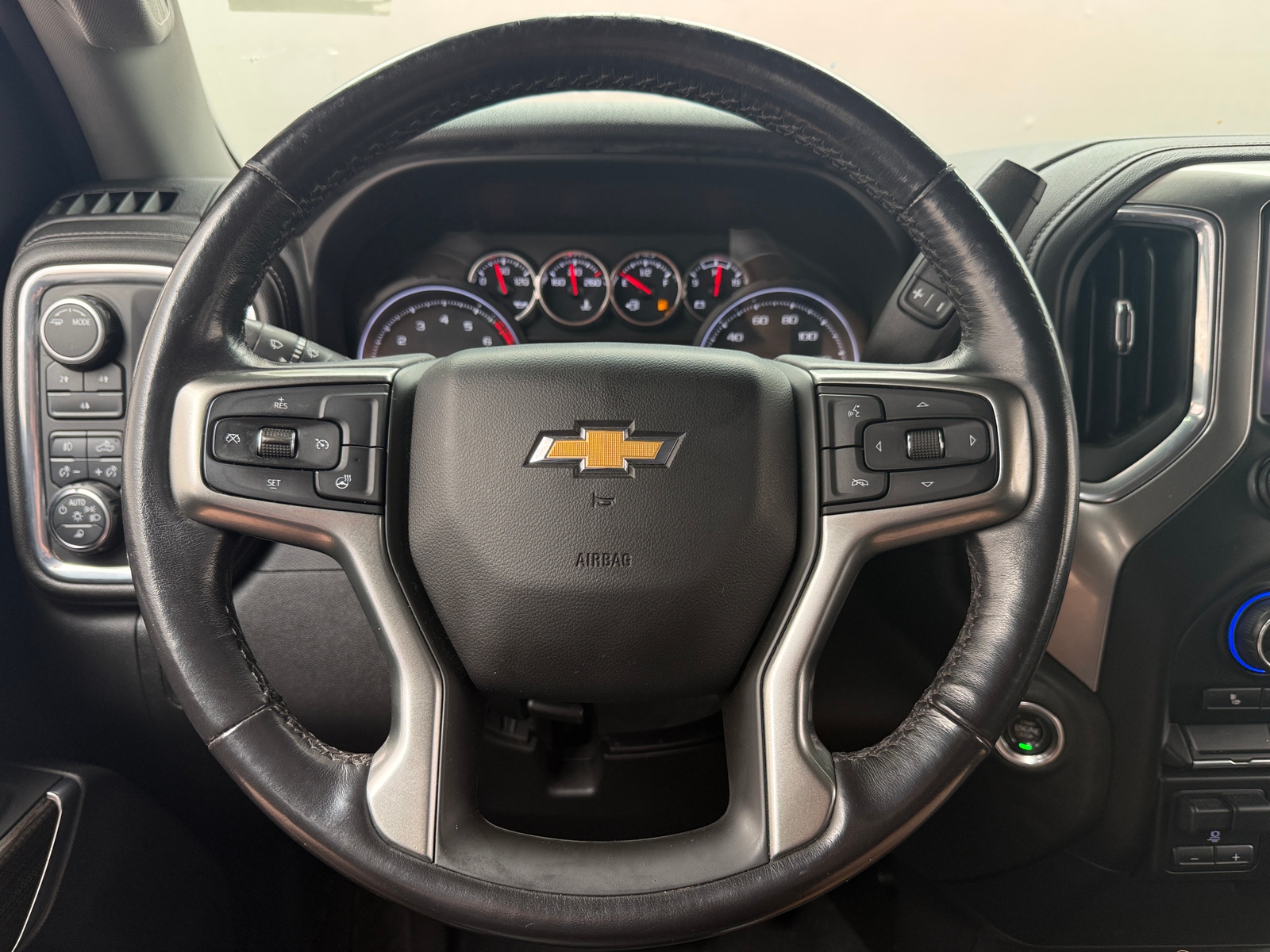 Thumbnail: 2020 Chevrolet Silverado 2500 - 5