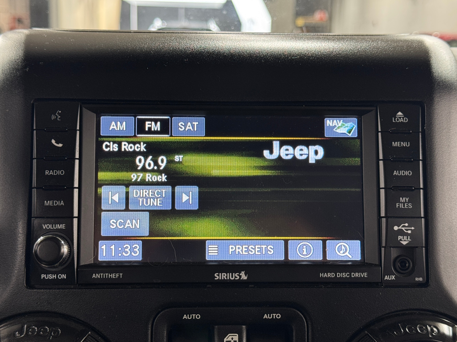 Thumbnail: 2017 Jeep Wrangler - 3