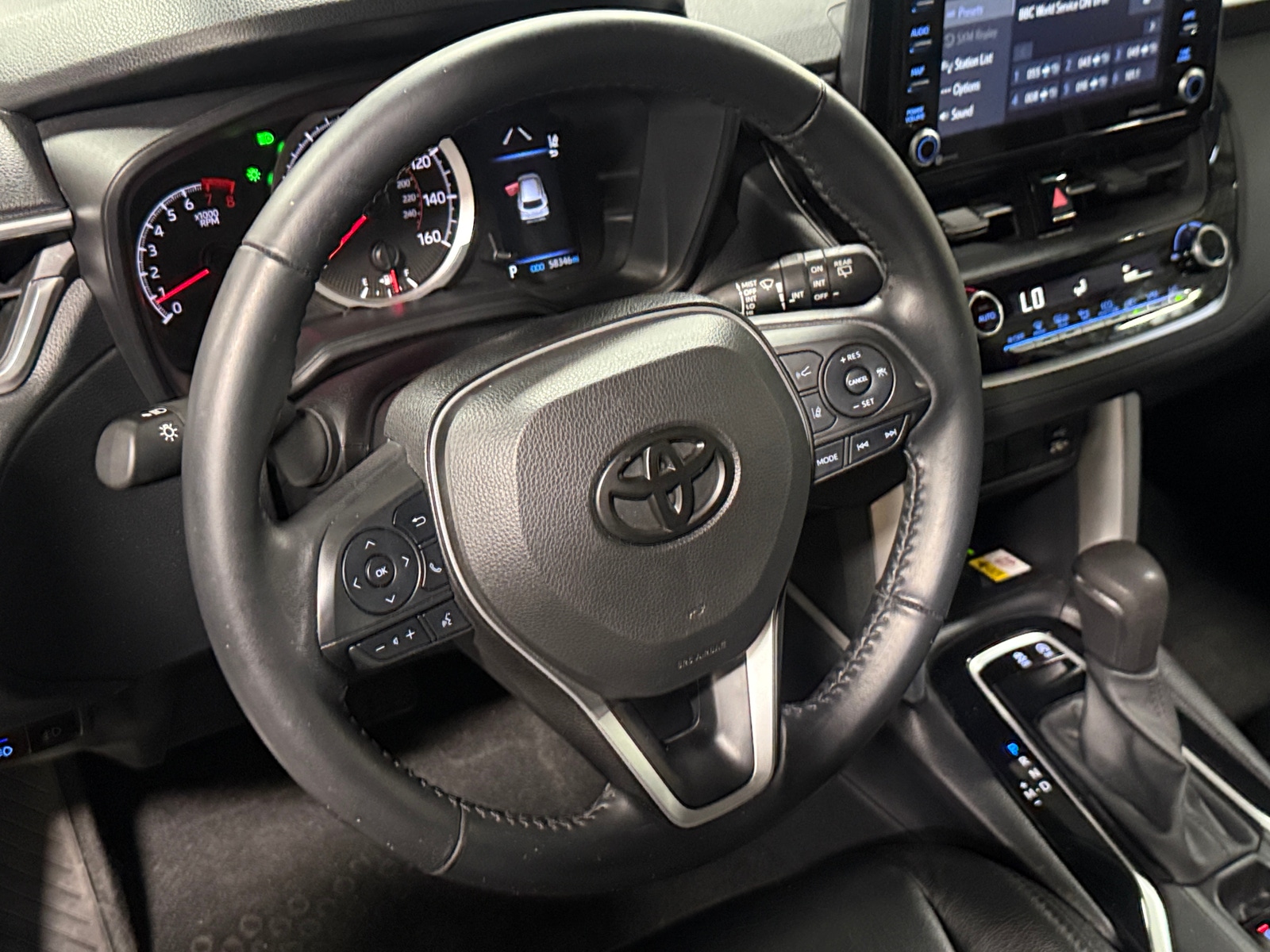 Thumbnail: 2022 Toyota Corolla Cross - 5