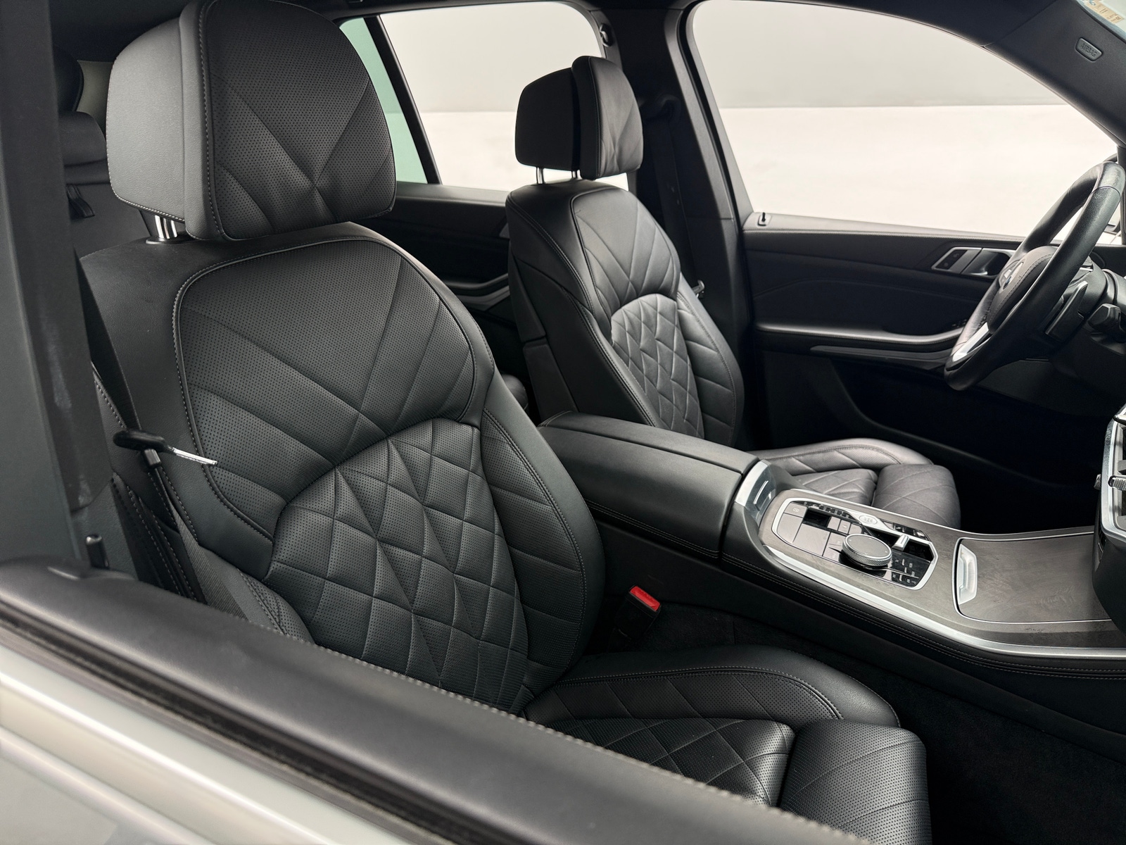 Thumbnail: 2024 BMW X5 - 2