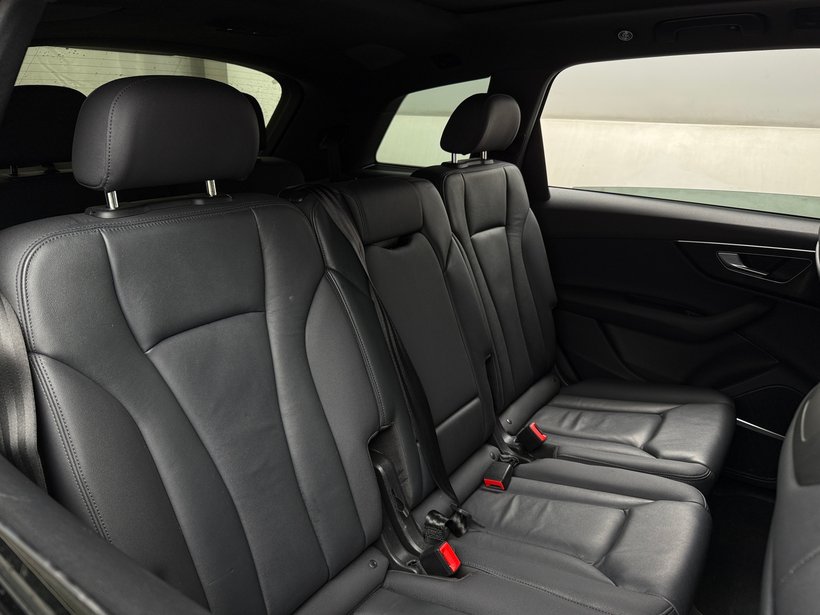 Thumbnail: 2022 Audi Q7 - 6