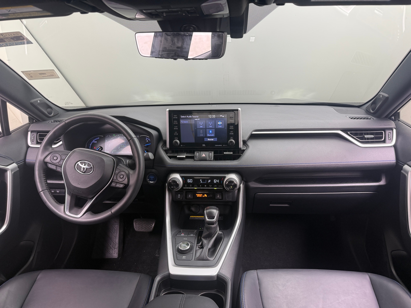Thumbnail: 2020 Toyota RAV4 - 3