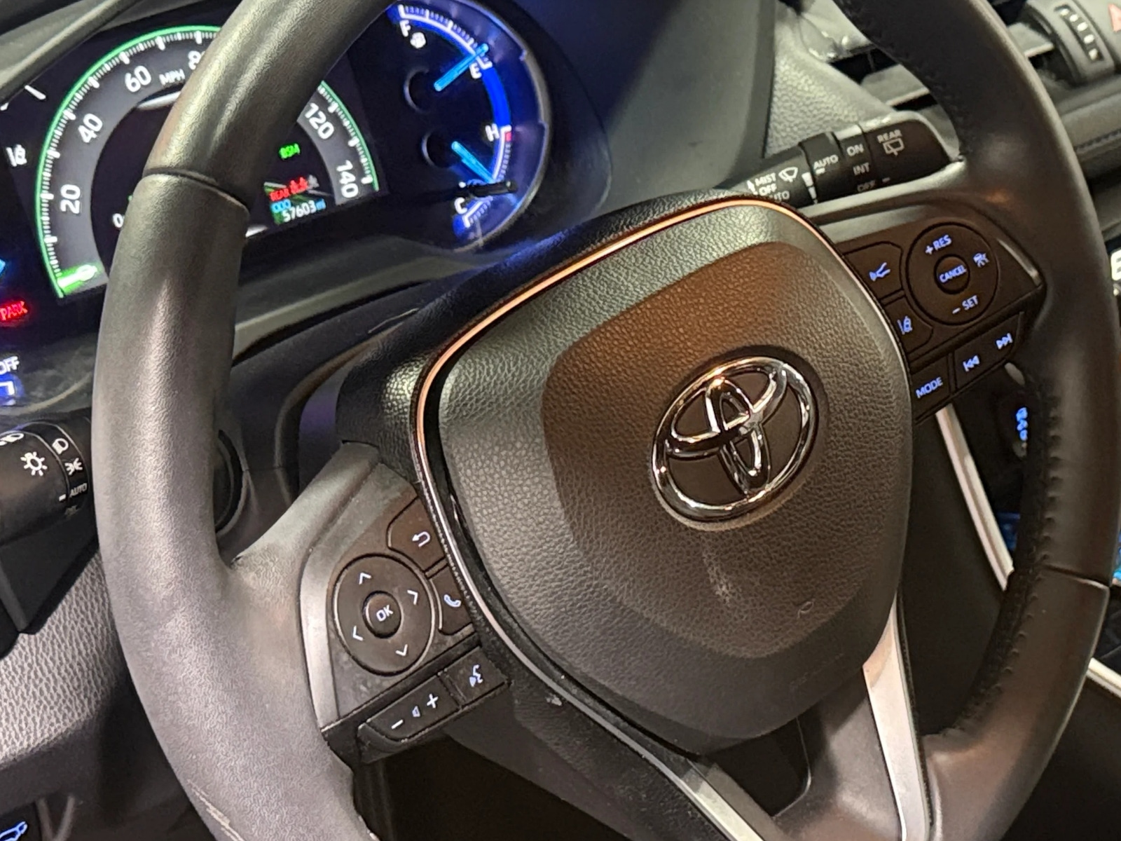 Thumbnail: 2020 Toyota RAV4 - 5