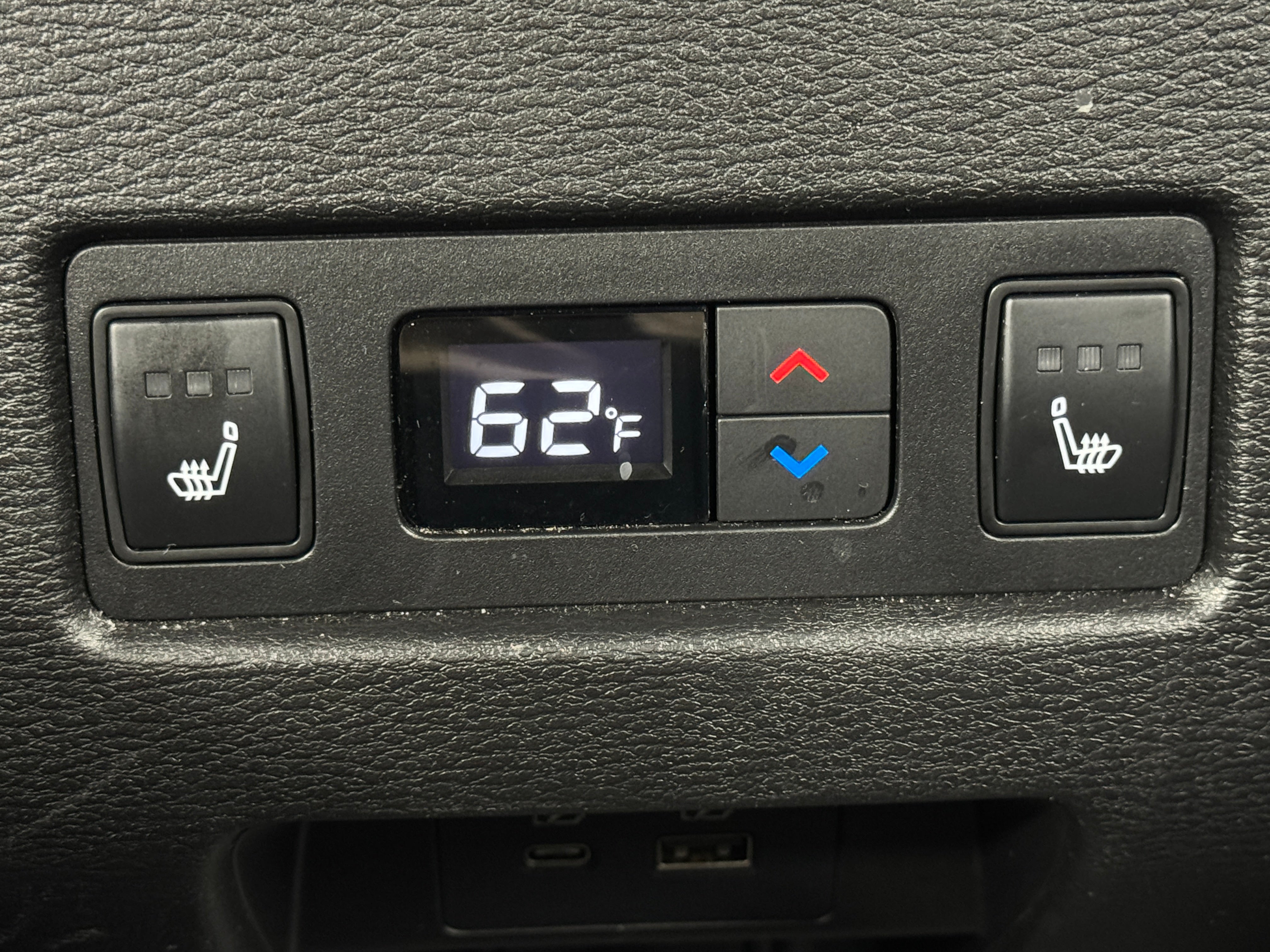 2025 Mitsubishi Outlander Plug-in Hybrid