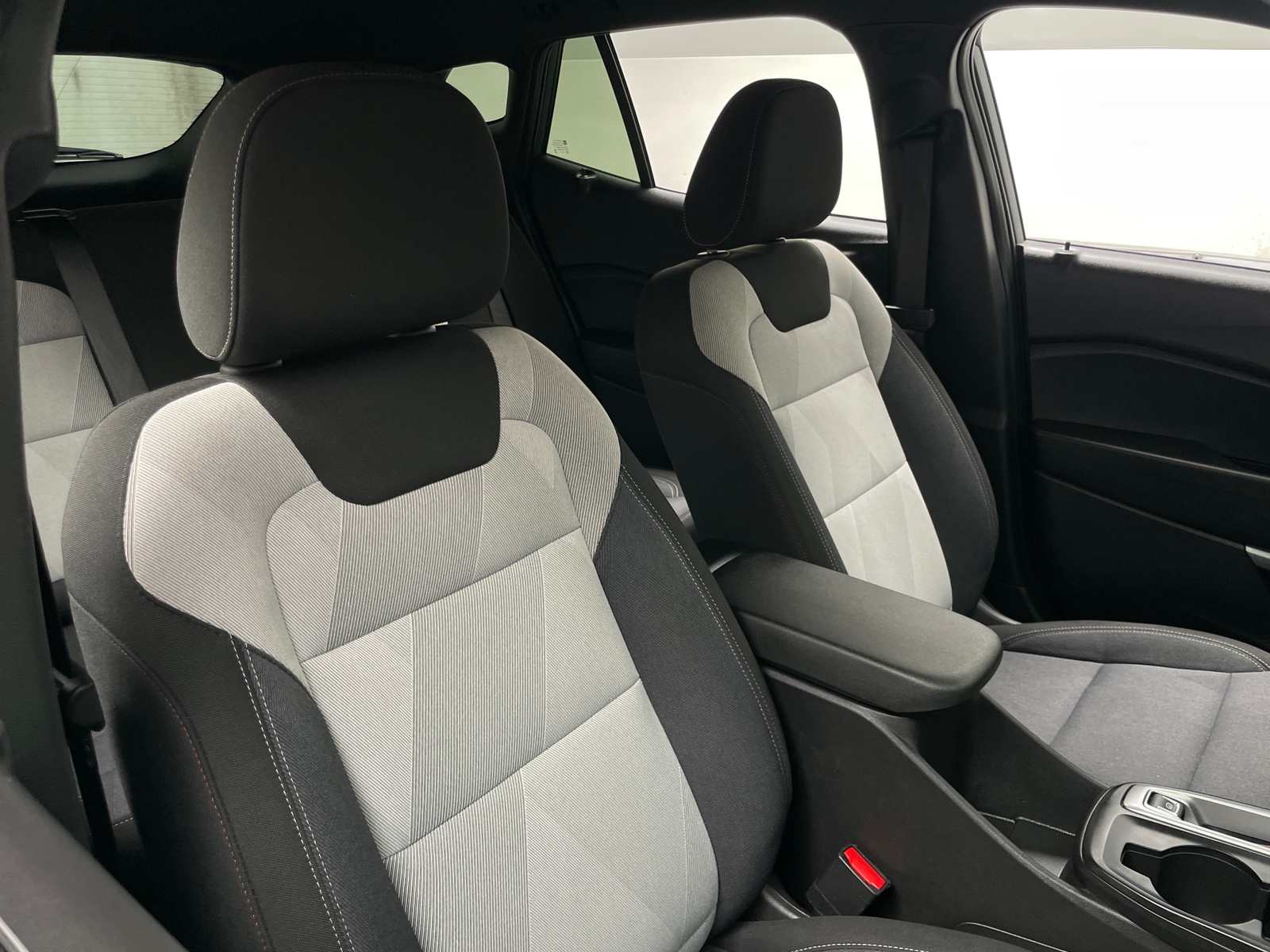 Thumbnail: 2026 Chevrolet Trax - 2
