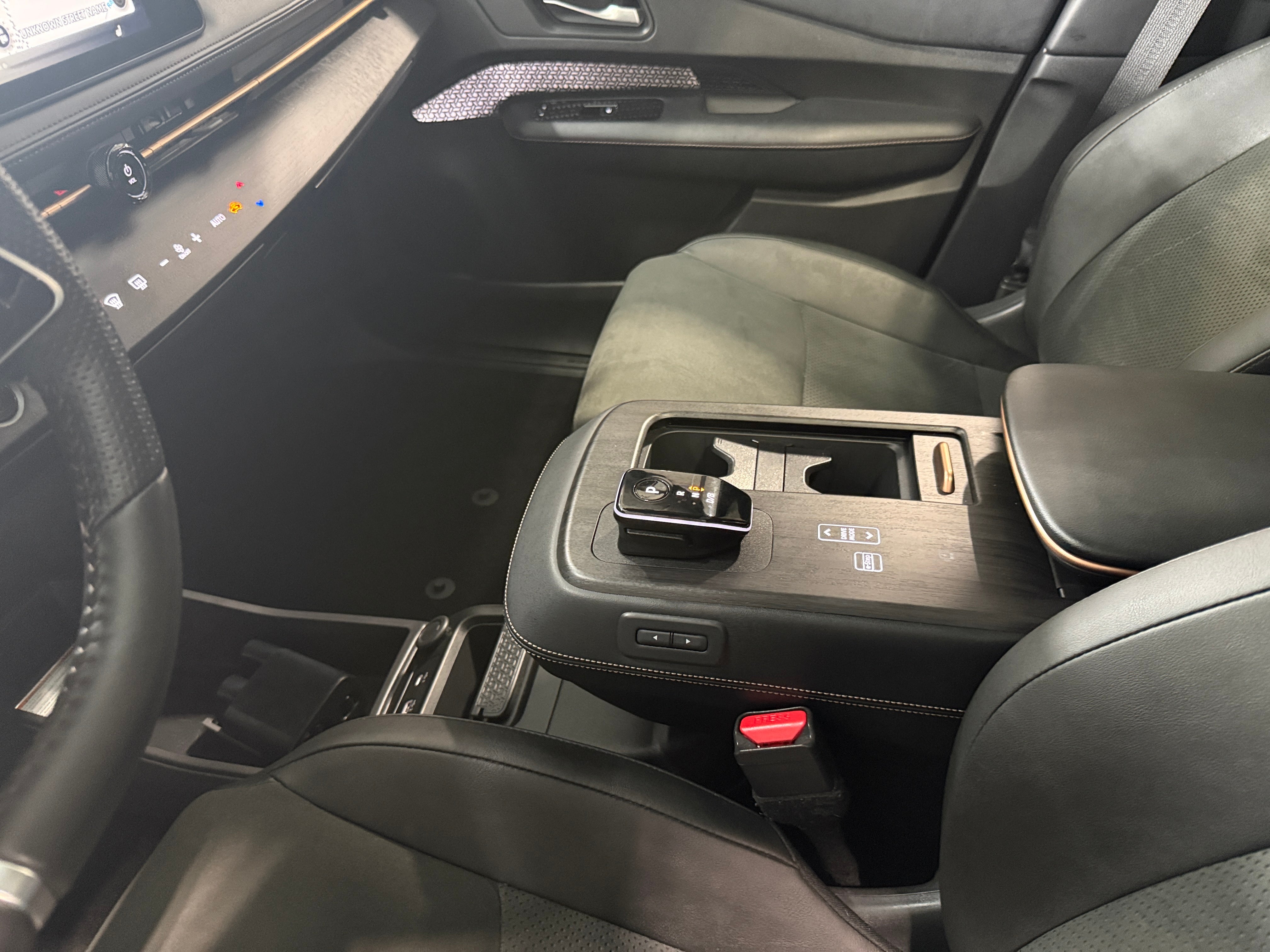 Used 2025 Nissan ARIYA Evolve+ with VIN JN8DF0BF2SM766636 for sale in Auburn, WA