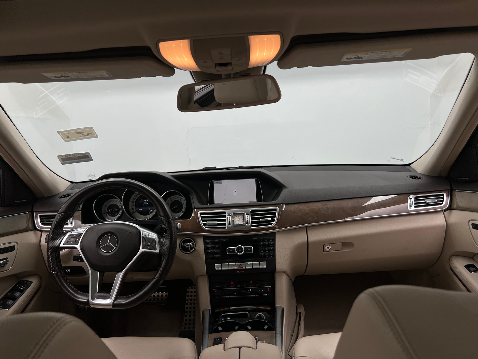 Thumbnail: 2015 Mercedes-Benz E-Class - 2