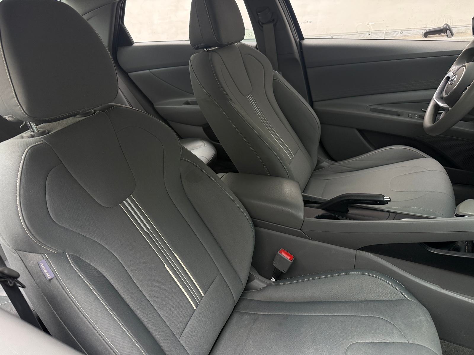 Thumbnail: 2021 Hyundai Elantra - 2