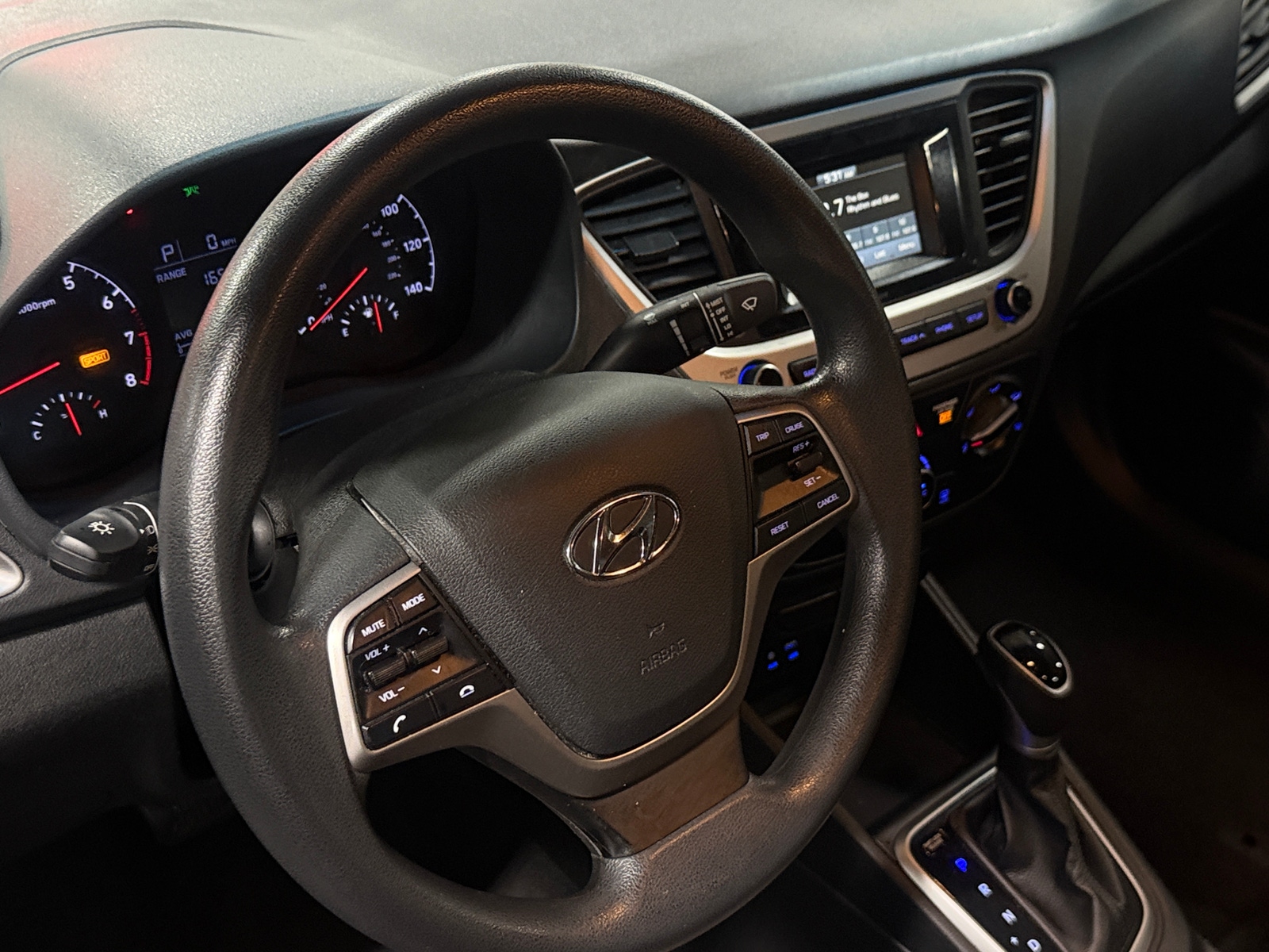 Thumbnail: 2021 Hyundai Accent - 5