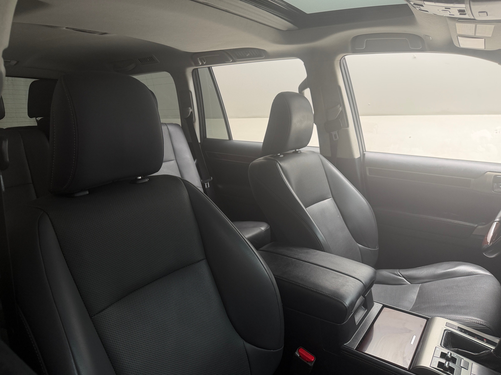 Thumbnail: 2019 Lexus GX - 2