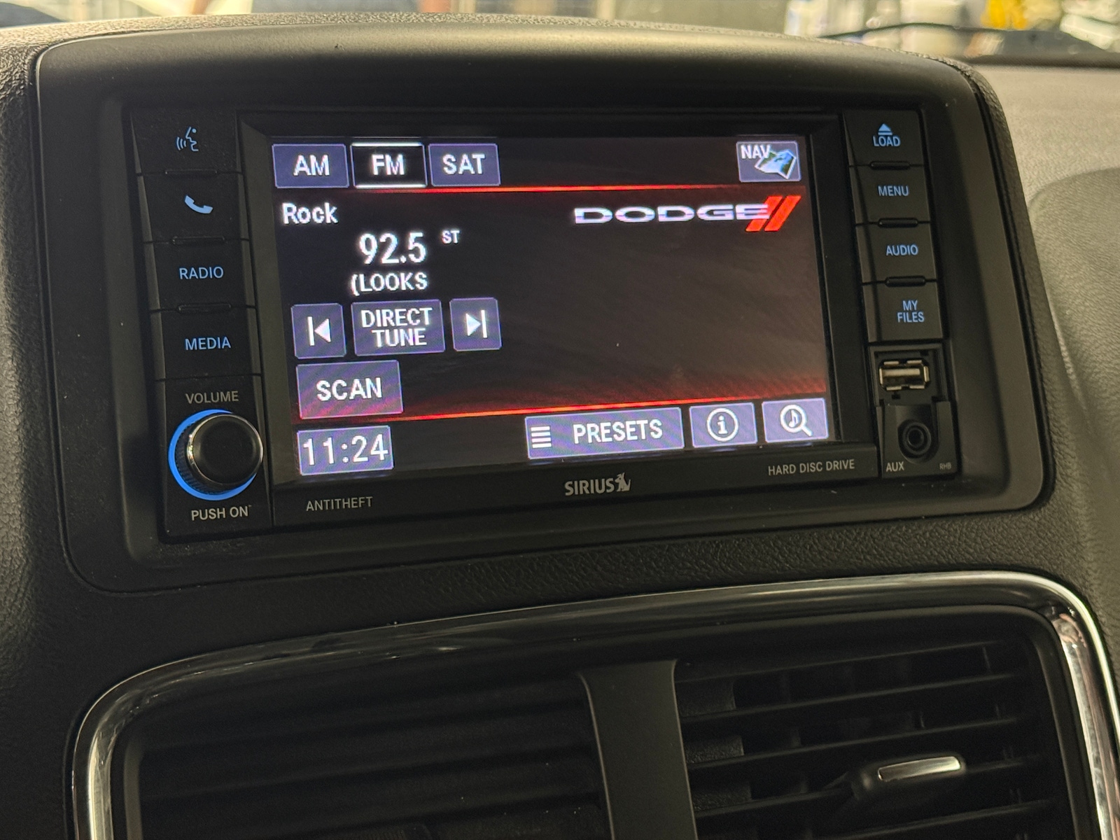 Thumbnail: 2019 Dodge Grand Caravan - 3