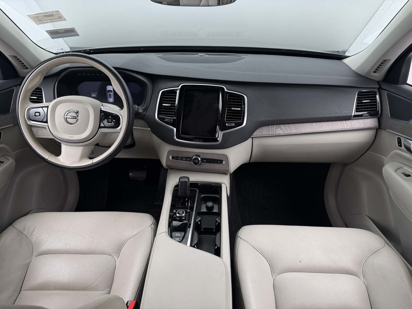 Thumbnail: 2023 Volvo XC90 - 2