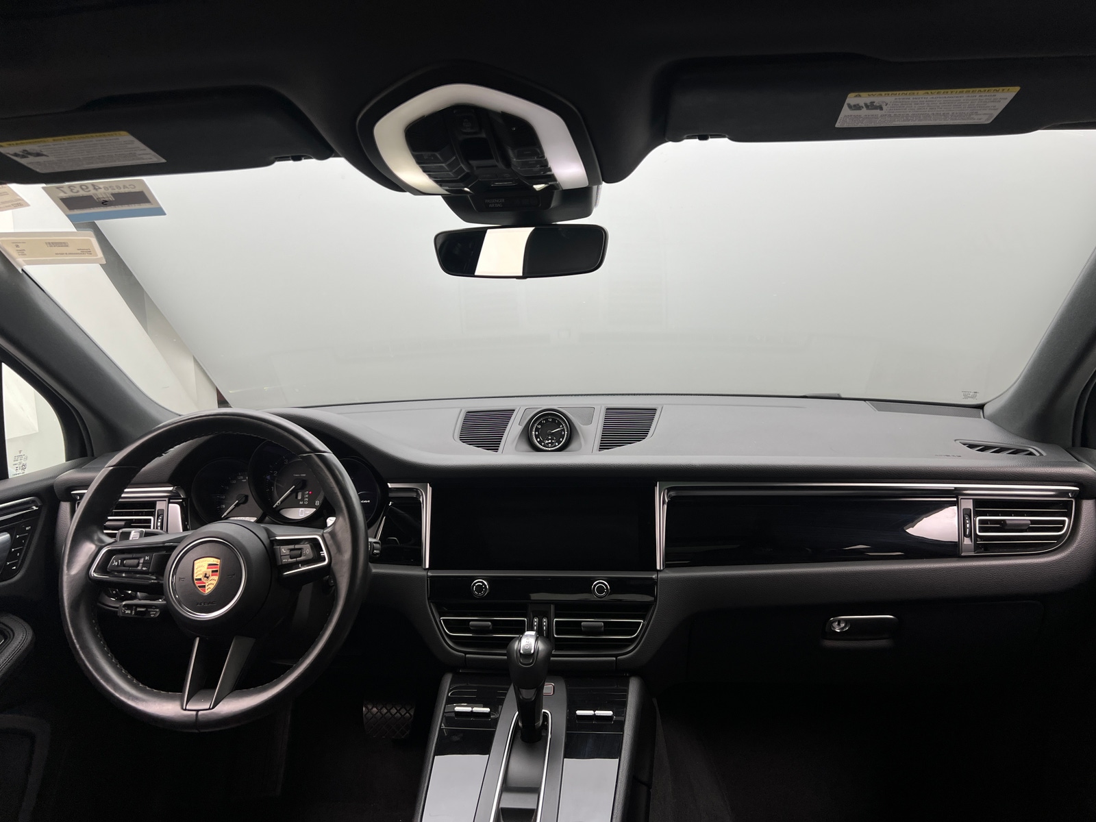 Thumbnail: 2024 Porsche Macan - 3