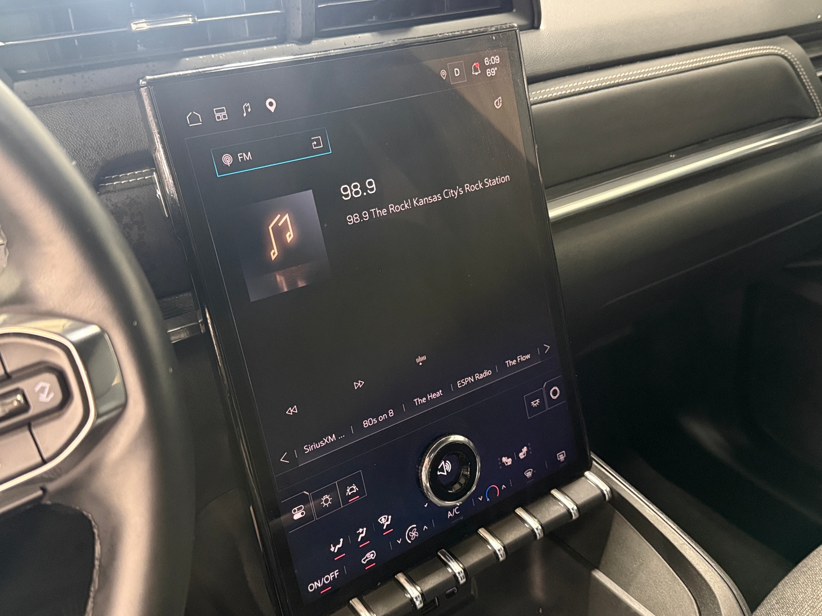 Thumbnail: 2025 GMC Terrain - 4