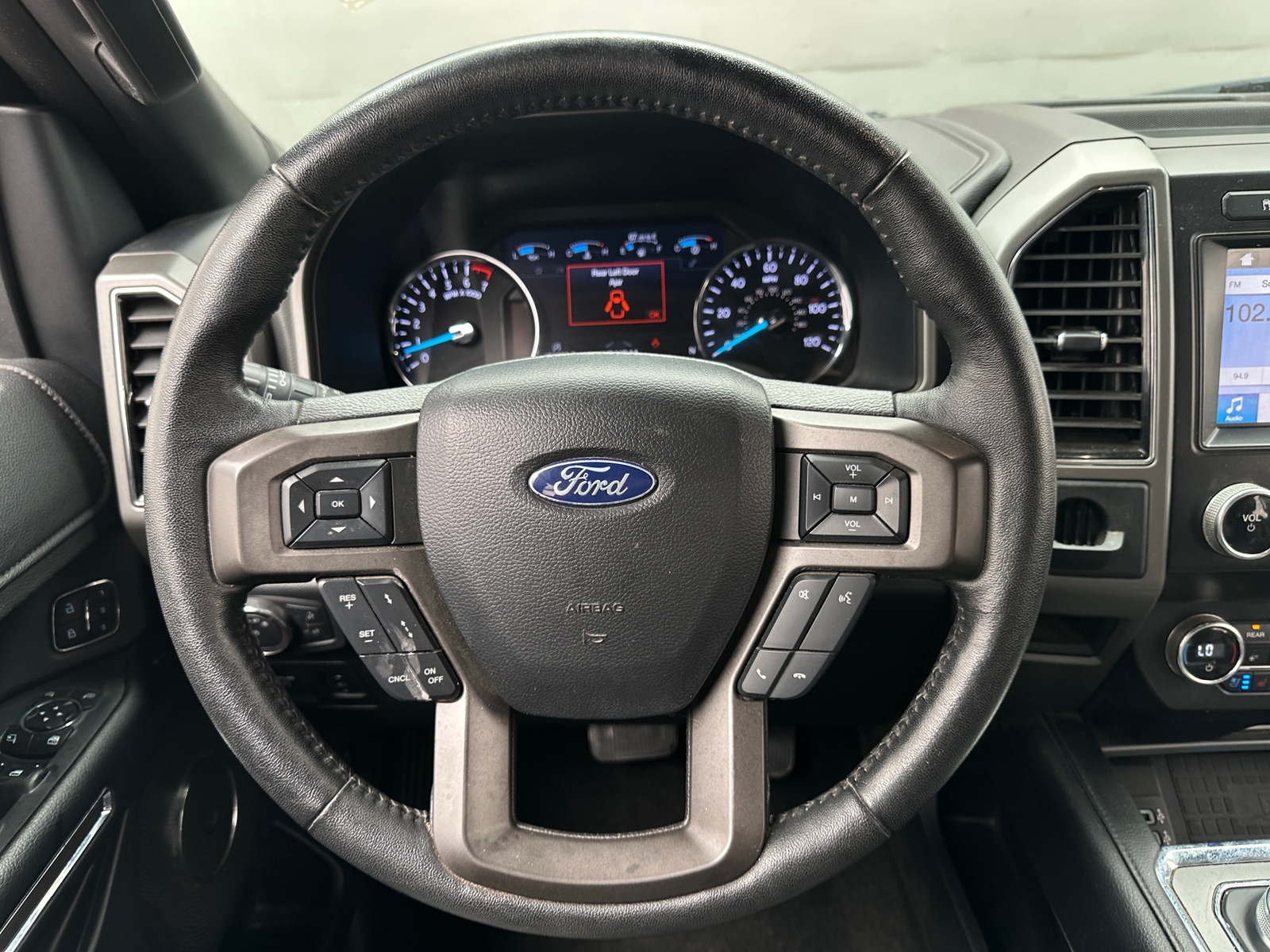 Thumbnail: 2019 Ford Expedition - 4