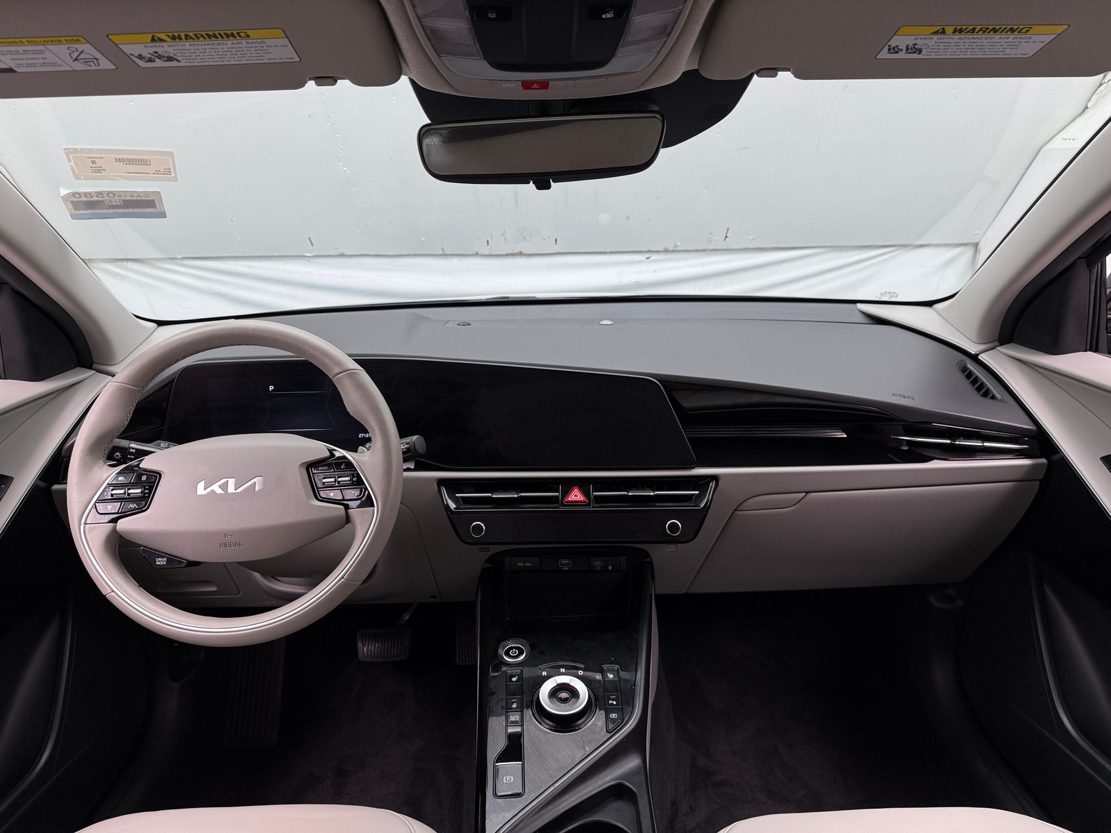 Thumbnail: 2023 Kia Niro - 2