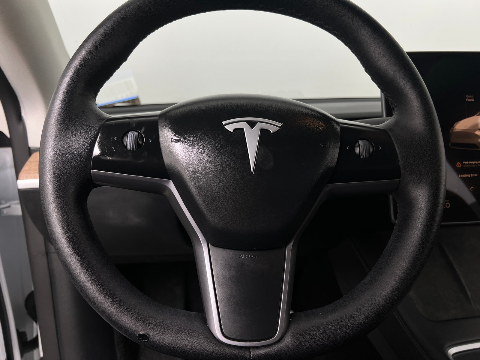 Thumbnail: 2023 Tesla Model Y - 4