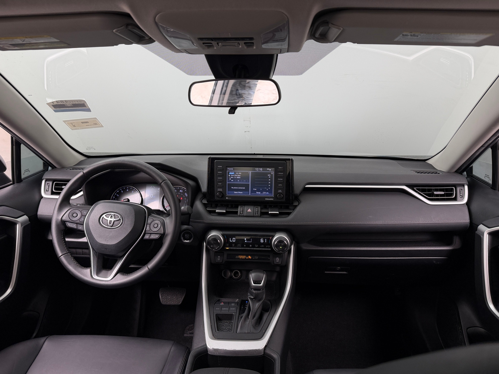 Thumbnail: 2022 Toyota RAV4 - 2