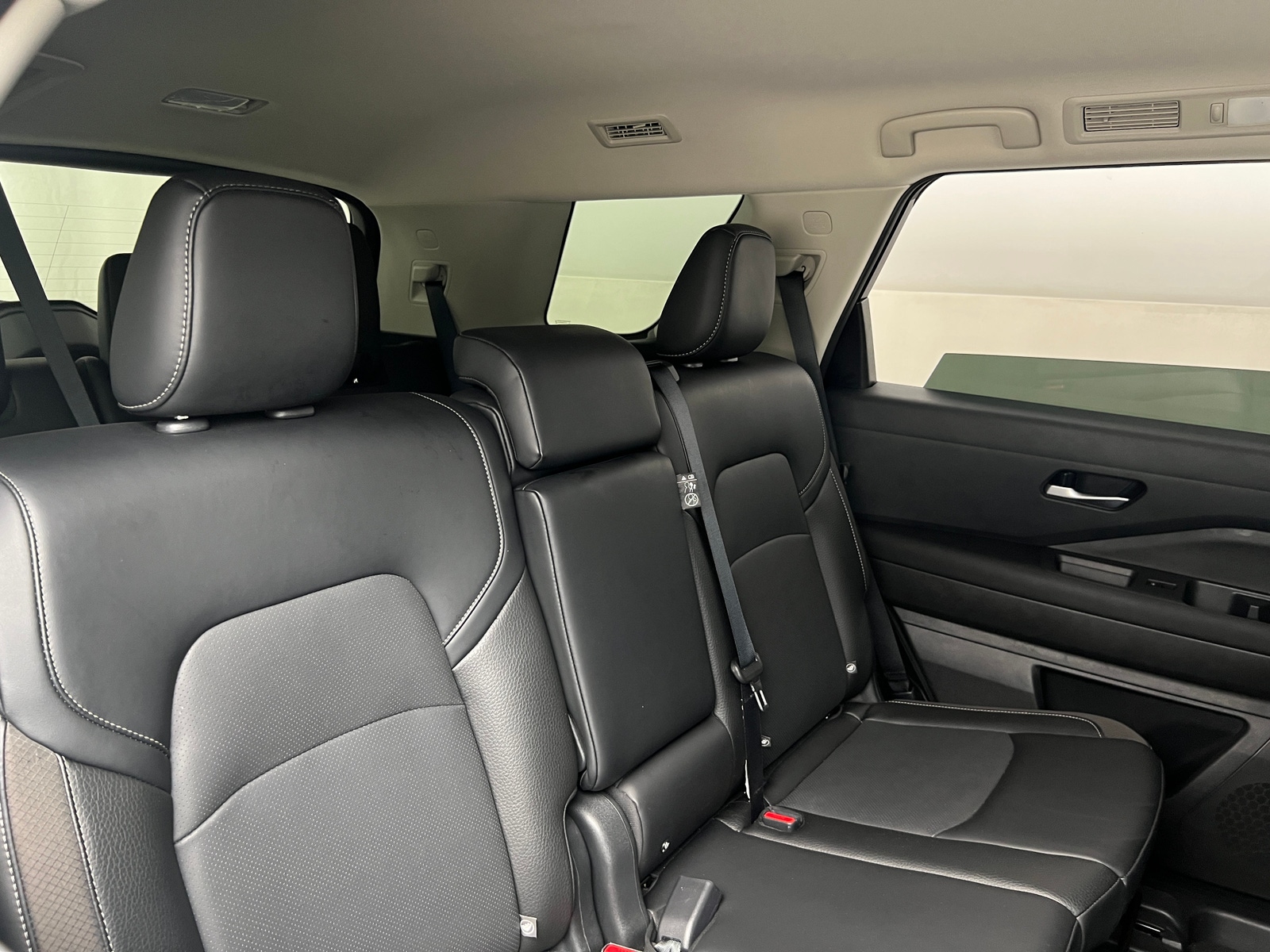 Thumbnail: 2026 Nissan Pathfinder - 5