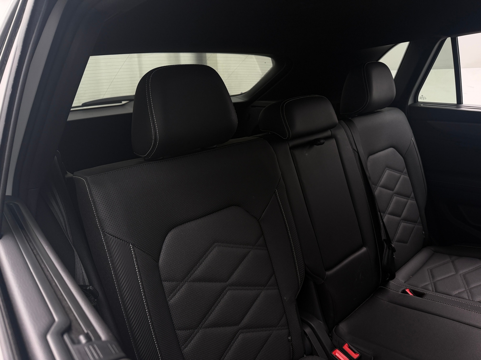 Thumbnail: 2025 Volkswagen Atlas - 6