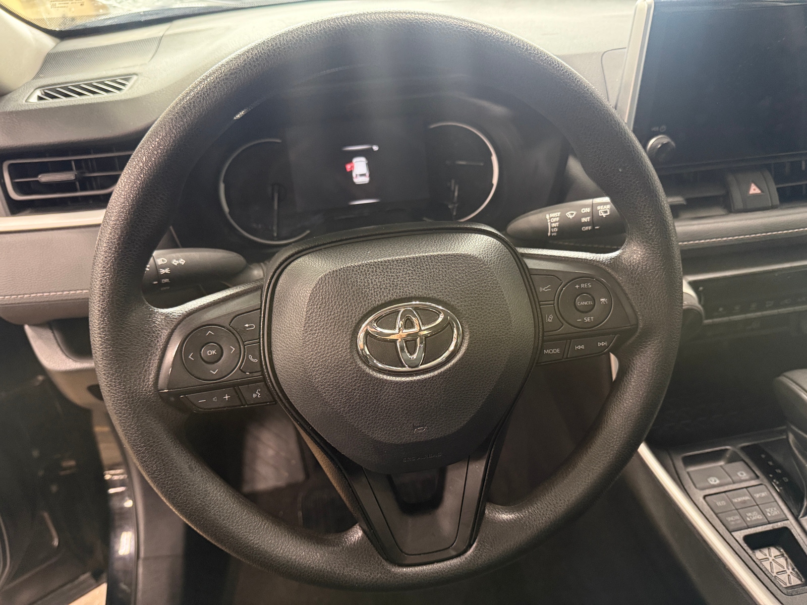 Thumbnail: 2025 Toyota RAV4 - 5