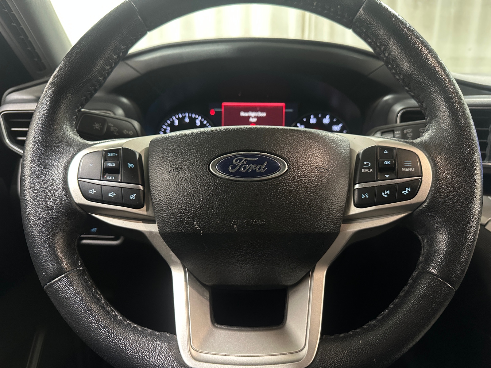 Thumbnail: 2023 Ford Explorer - 4