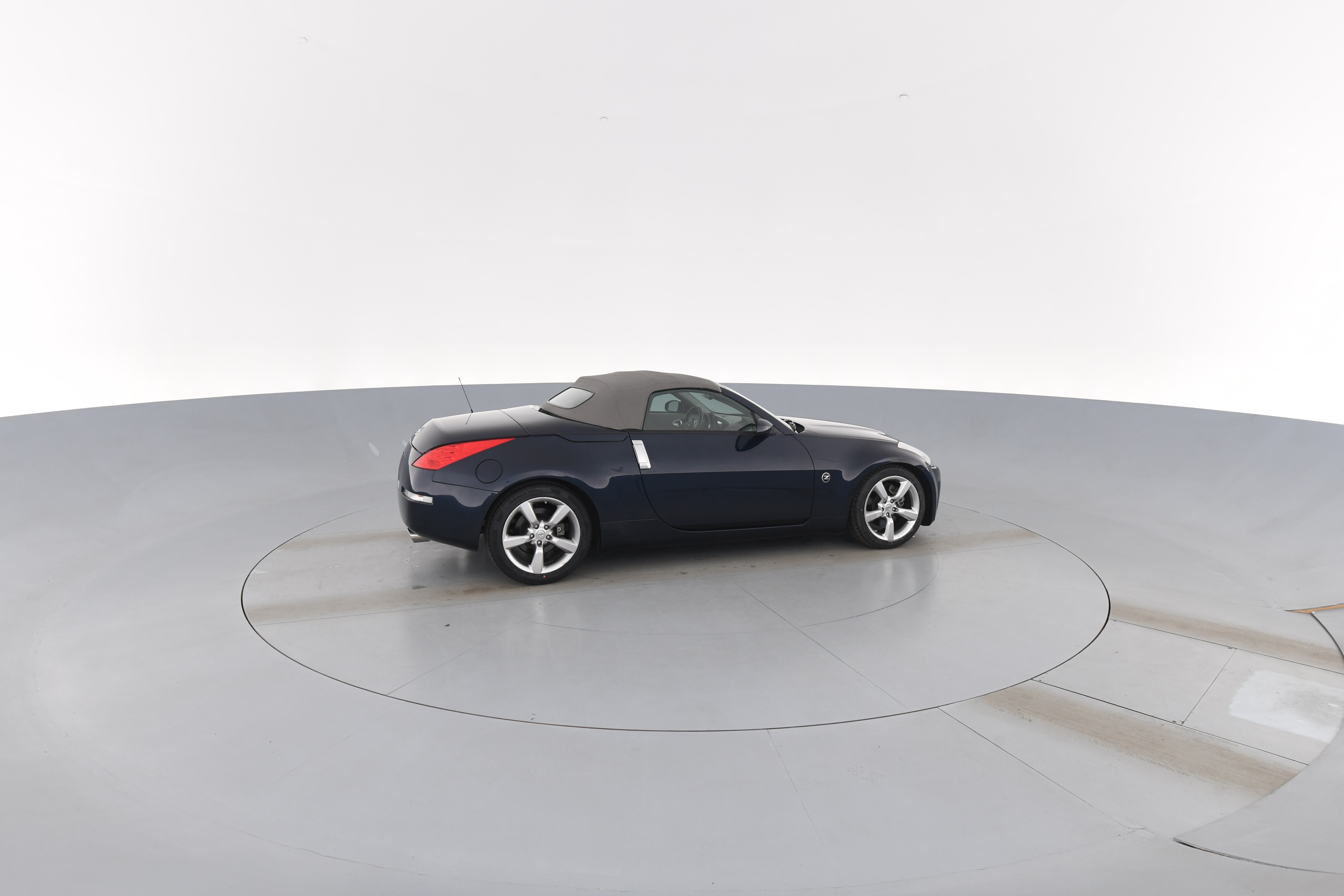 Price \u0026 History 2004 Nissan 350z Roadster 3.5l 6 vin: JN1AZ36A34M253794 |  AutoHelperBot, image size:8256x5504