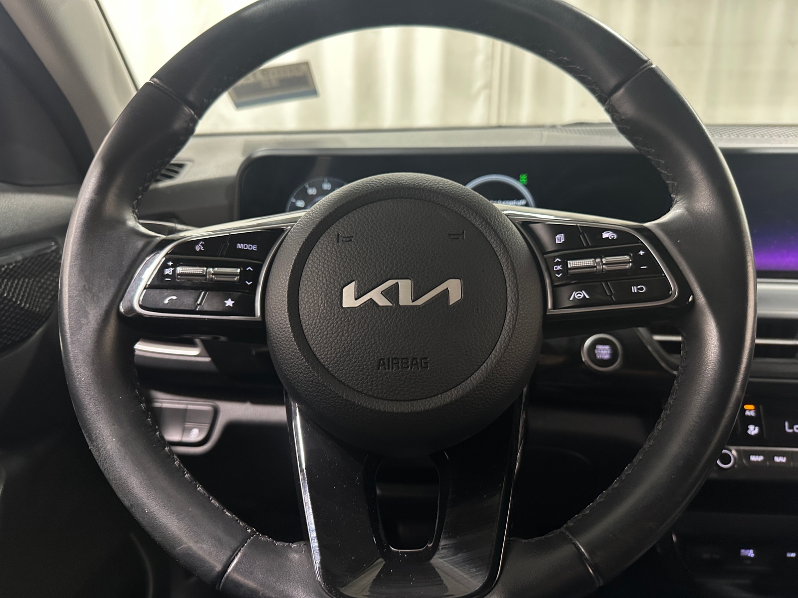 Thumbnail: 2024 Kia Seltos - 4