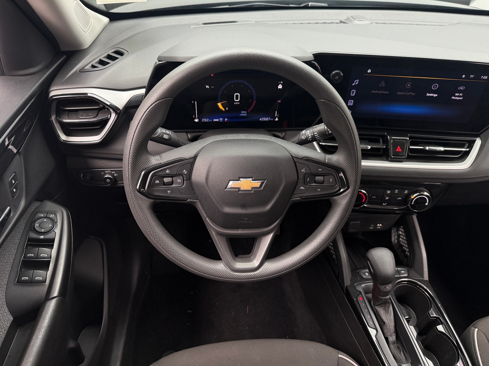 Thumbnail: 2025 Chevrolet TrailBlazer - 5