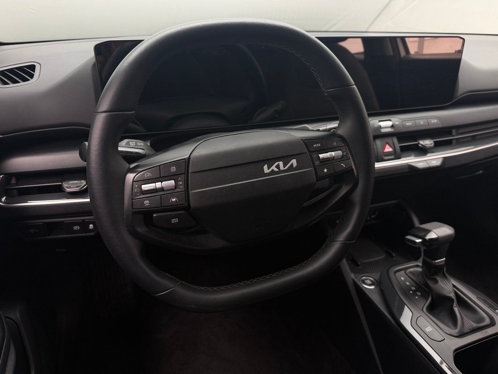 Thumbnail: 2025 Kia K4 - 5